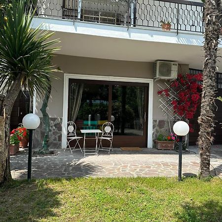 Bed and Breakfast Ospitalita Il Noce Brusciano Esterno foto