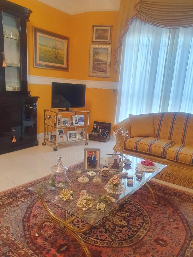 Bed and Breakfast Ospitalita Il Noce Brusciano Esterno foto