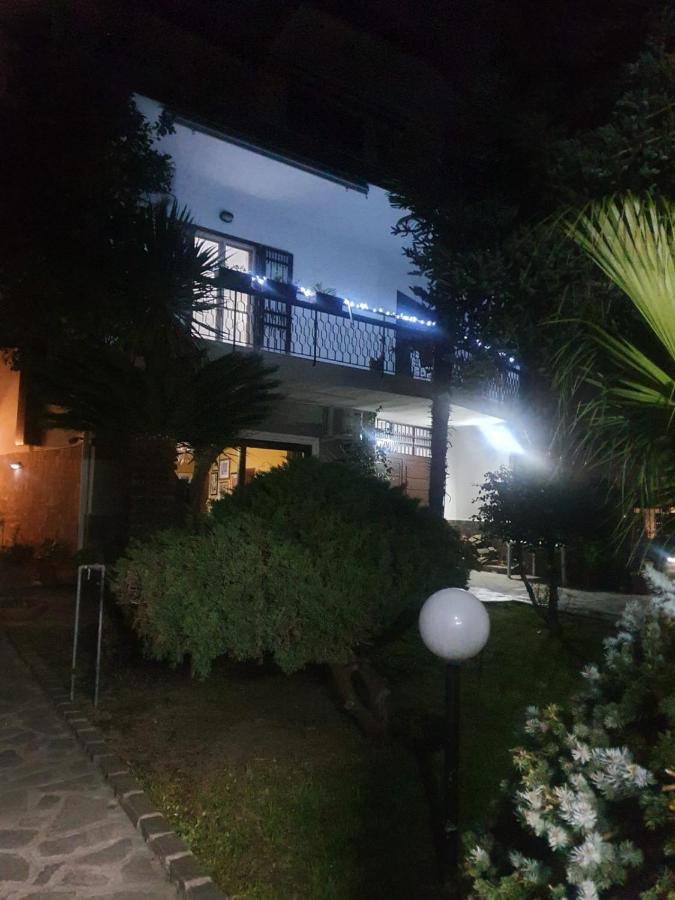 Bed and Breakfast Ospitalita Il Noce Brusciano Esterno foto
